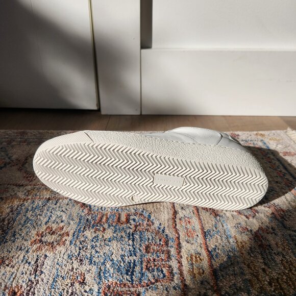 AllSaints White Low Top Sneaker Womens Size 9 - Picture 5 of 6